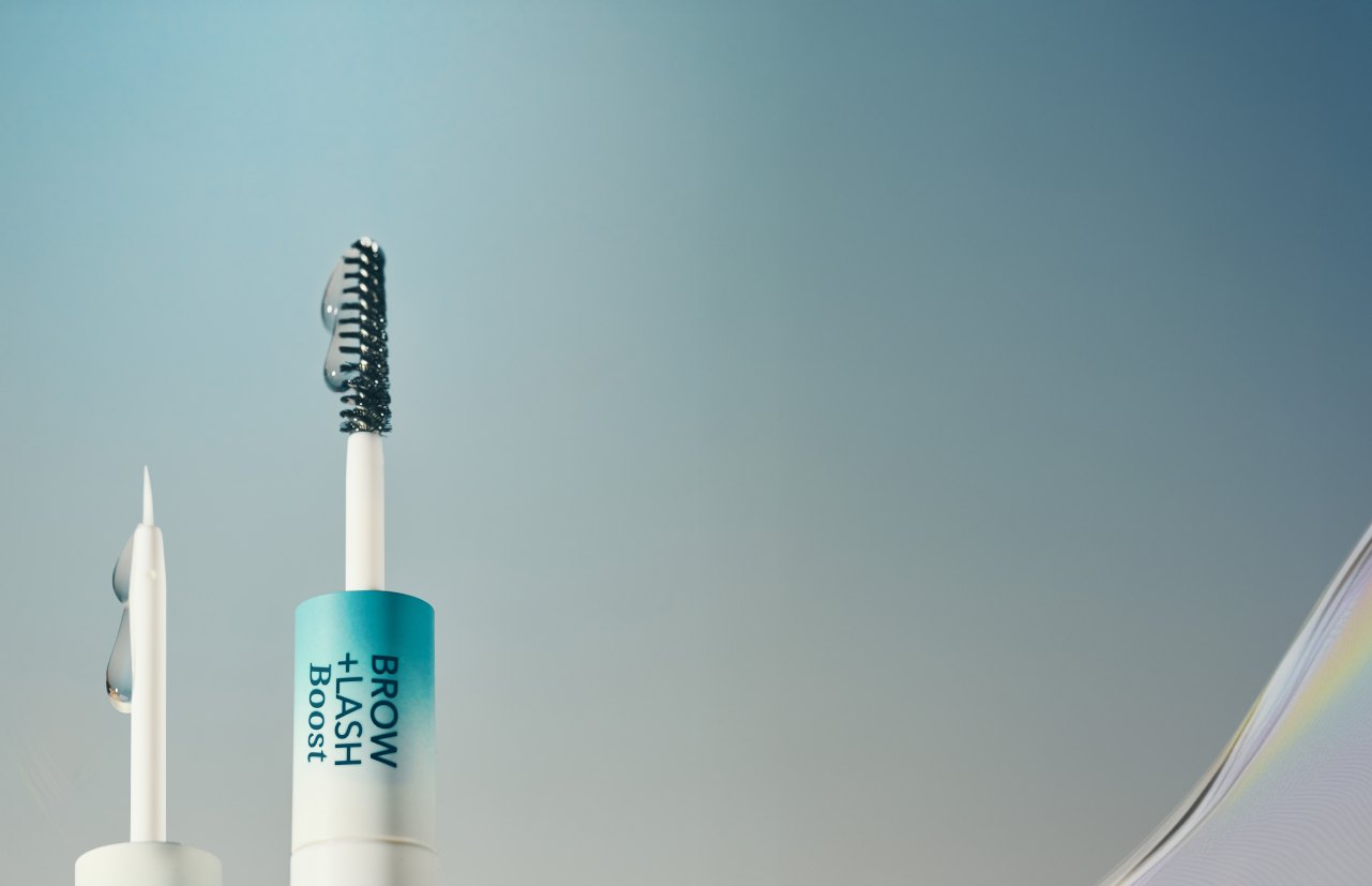 The dual-ended Brow + Lash Boost applicator